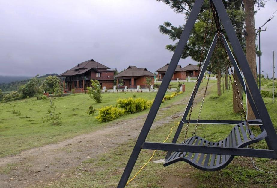 Misty Valley Resort Varagampadi Ngoại thất bức ảnh